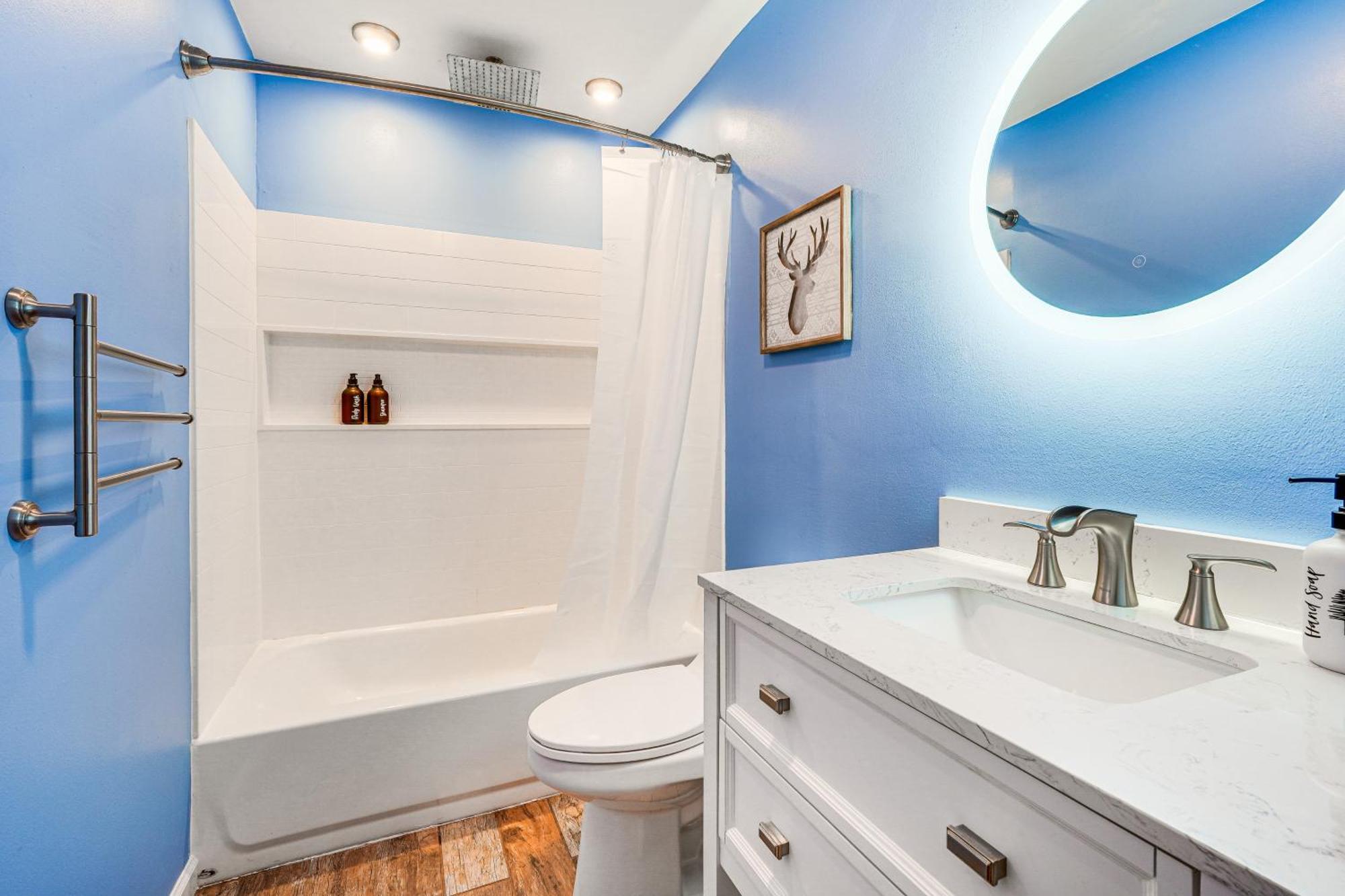 Holiday home Pocono Retreat At Pine Loch Swim, Hike And Ski! Pocono Lake